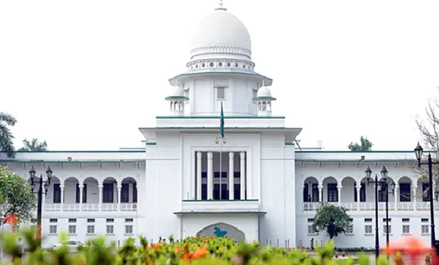 সুপ্রিম কোর্টের ওয়েবসাইটে হত্যাকাণ্ডে দুঃখপ্রকাশ: বিচার বিভাগের নিরপেক্ষতা নিয়ে প্রশ্ন