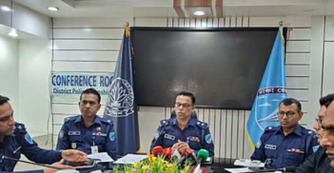 মুন্সিগঞ্জে মা–মেয়ে হত্যাকাণ্ড: প্রতিবেশী ভাড়াটে গ্রেপ্তার