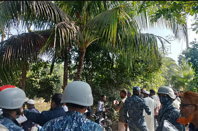 মনপুরা ও দৌলতখান উপজেলায় রাজনৈতিক সংঘর্ষ ও নারী কর্মীদের হেনস্তা