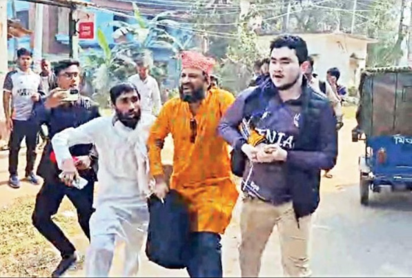 পাবলিক বিশ্ববিদ্যালয়ে শিক্ষক হয়রানি বাড়ছে, উদ্বেগে শিক্ষাবিদরা