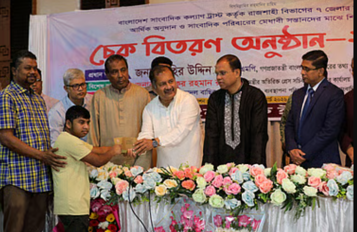 গণতন্ত্র টিকিয়ে রাখতে স্বাধীন গণমাধ্যম অপরিহার্য: তথ্যমন্ত্রী জহির উদ্দিন স্বপন